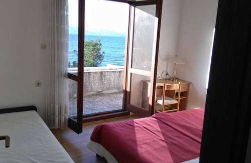 Kozarica Haus | Guest House Hazdovac - Doppelzimmer mit Balkon und Meerblick
