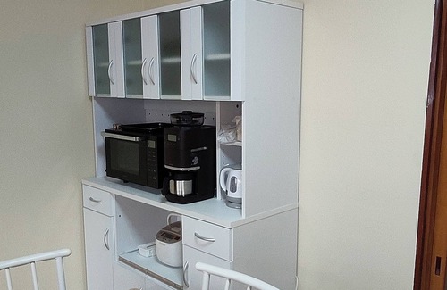 Choshi Haus | Guest House Sea and Cat - Fishing and surfing guests welcome!