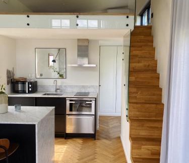 Saro Haus | Guesthouse, not even a minute walk to the ocean