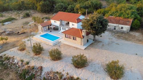 Zavala Haus | Guesthouse Papac Apartments