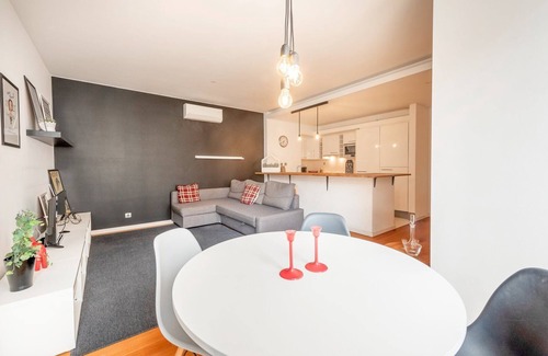 Martires Wohnung | GuestReady - Contemporary studio in Chiado