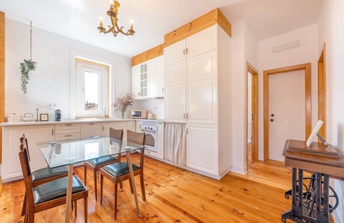 Santa Isabel Wohnung | GuestReady - Enchanted haven in Lisbon