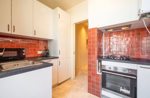 Santa Isabel Wohnung | GuestReady - Lisbon's Elegant Getaway