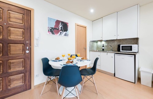 Boavista Wohnung | GuestReady - Musichall - Moulin Rouge