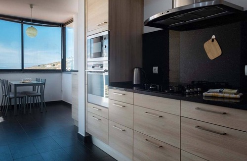 Canico Wohnung | GuestReady - Sea-View Stay