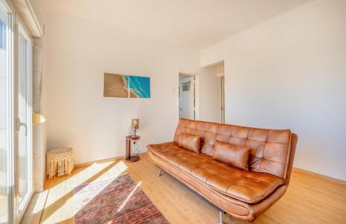 Linda-a-Velha Wohnung | GuestReady - Tranquil Algés Getaway