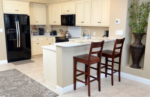 Thomas Drive Eigentumswohnung | Gulf Crest - Walk In Shower im Master, August 2018 Bilder immer noch gut nach Michael