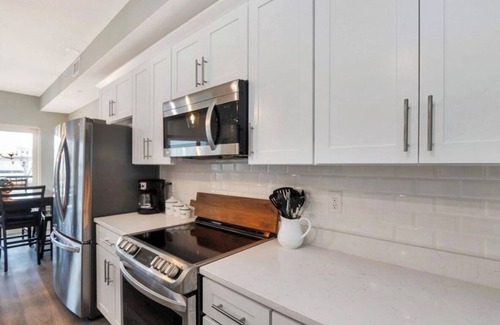 Mexico Beach Eigentumswohnung | Gulf Front 3 Bedroom Condo in Mexico Beach at The Vue