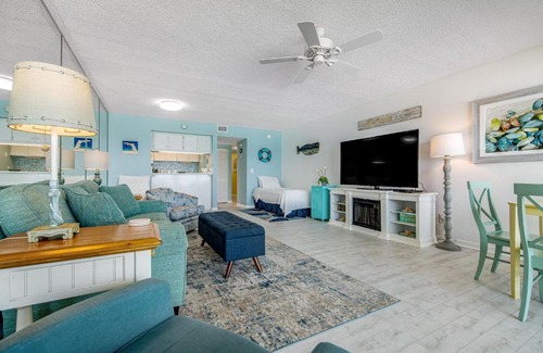 Silver Sands Beach Hotel | Gulf Gate 308