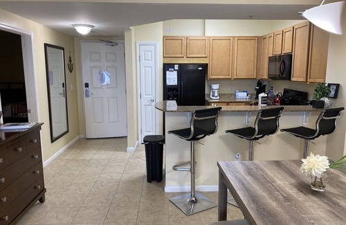 Fort Walton Beach - Destin Resort | Gulf View! 2bd/2ba. Near Beach. No Security Deposit!