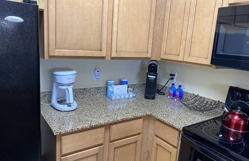 Fort Walton Beach - Destin Resort | Gulf View! 2bd/2ba. Near Beach. No Security Deposit!