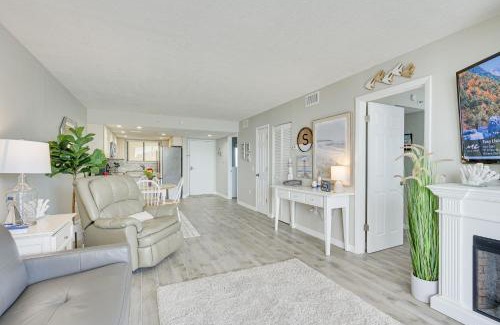 Hudson Wohnung | Gulf-View Balcony and Pool Access Hudson Retreat