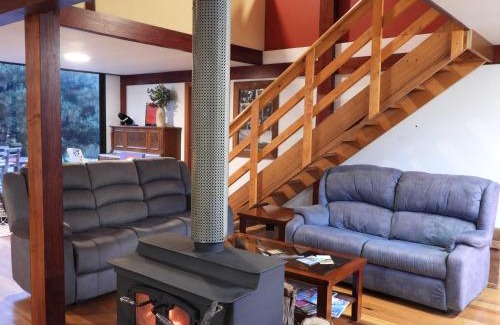 Garden Island Creek Haus | Gulkula2 Wildlife Retreat