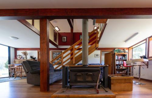Garden Island Creek Haus | Gulkula2 Wildlife Retreat