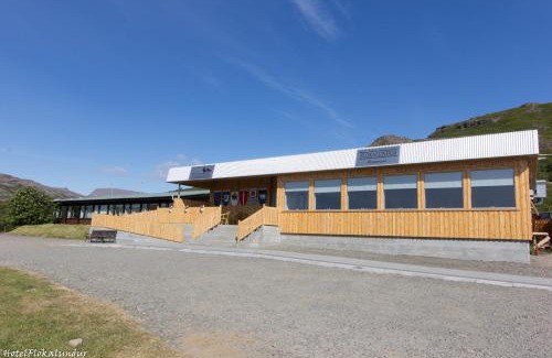 Flokalundur Hotel | Hótel Flókalundur