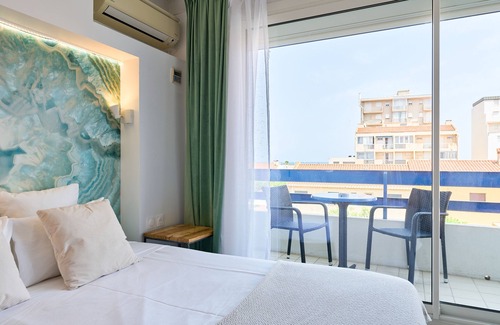 Le Grand Large Hotel | Hôtel Les Sables - Urban Style - by Logis Hotels