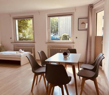 Lotte Wohnung | H6 XL I EG I Balkon I Küche I Wasch I 6P I Smart