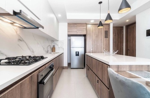 Granada Wohnung | H604 - Beautiful View with Balcony, Pool & Parking