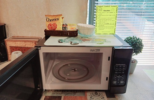 Lawrenceville Haus | Habitación con baño privado