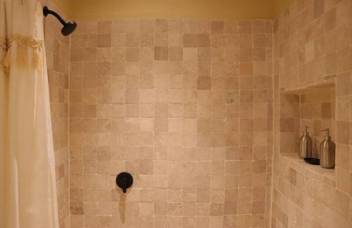 Leon Centro Wohnung | Habitación de lujo privada doble en zona centro.