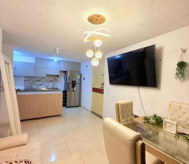 Soledad Haus | Habitación doble cerca aeropuerto,estadio y autobuses