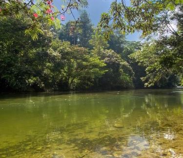 San Carlos Wohnung | Habitación grupal en San Carlos con Desayuno incluído y acceso al rio