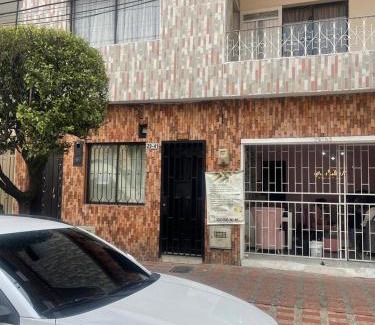 Medellin Haus | Habitación privada en Belén