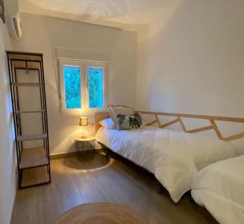 Mogon Wohnung | Habitaciones con baño sin cocina ni salón Sierra de las Villas