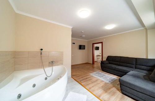 Lupeni Bed & Breakfast | Hadnagy Étterem és Panzió