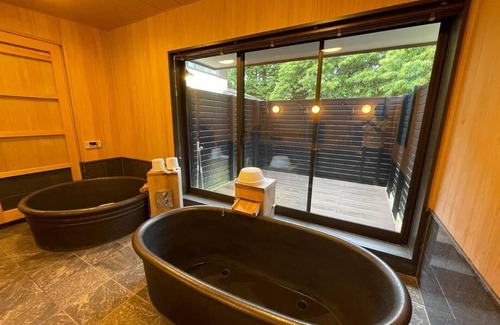 Hakone Haus | HAKONE BASE COURT / 箱根ベースコート