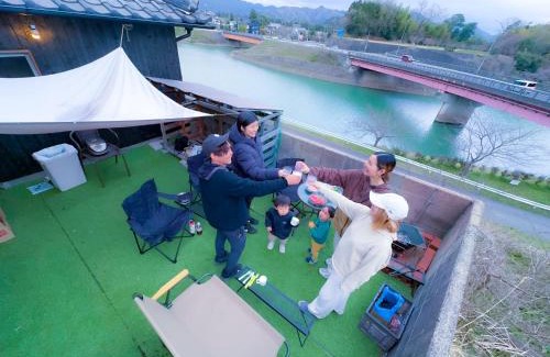 Sasayama Haus | HAKURA 築100年古民家一棟貸し 100 Year Old Japanese House Stay in Tamba Sasayama