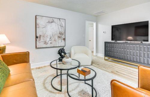 High Point Haus | half Mi to High Point University Quaint Abode!