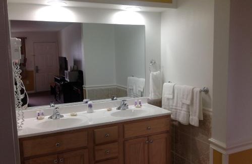 West Memphis Hotel | Hallmarc Inn & Suites of West Memphis