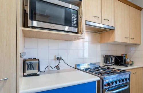 Hamilton Wohnung | Hamilton Home with Stunning River Views
