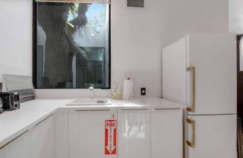 Colee Hammock Villa | Hammock 4 in Fort Lauderdale