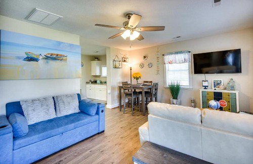 Buckroe Beach Haus | Hampton Home with Grill Less Than 1 Mi to Beach!