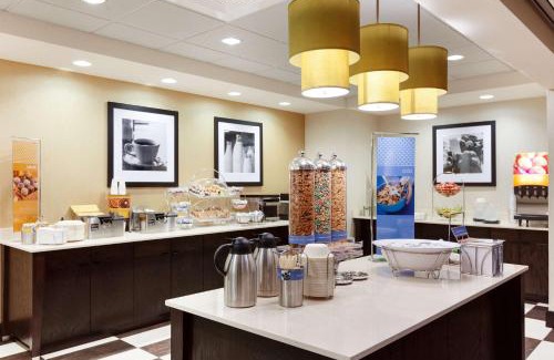 Camp Springs Hotel | Hampton Inn and Suites Camp Springs