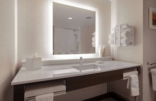 Orland Park Hotel | Hampton Inn Chicago Orland Park