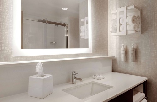 Orland Park Hotel | Hampton Inn Chicago Orland Park