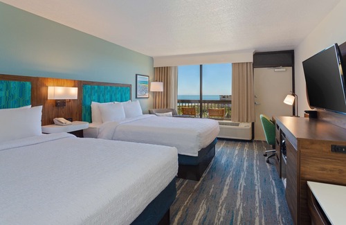 Oceanfront Hotel | Hampton Inn Cocoa Beach/Cape Canaveral