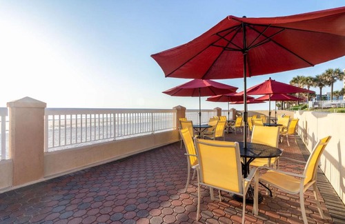 Daytona Beach Shores Hotel | Hampton Inn Daytona Shores-Oceanfront