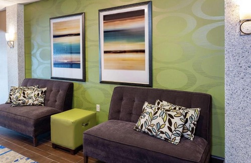 East Lansing Hotel | Hampton Inn East Lansing