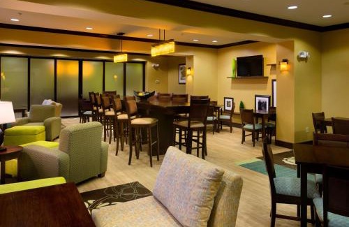 Stow Hotel | Hampton Inn Stow