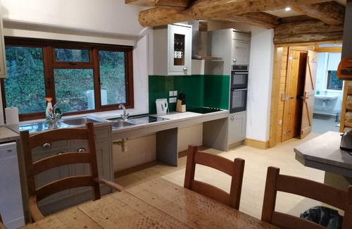 West Buckland Kabine | Hand built Log cabin overlooking the lovely peaceful rural valley of Somerset .