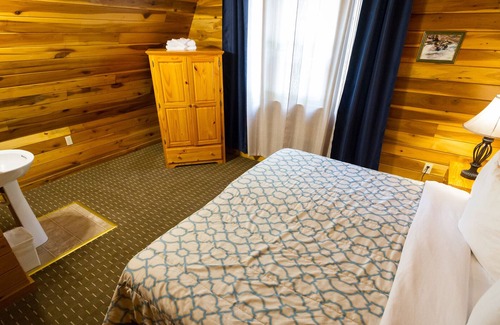 Minden Skihütte | Handgefertigtes Chalet mit 2 Schlafzimmern und eigenem Whirlpool - 1
