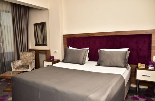 Mustafakemalpasa Hotel | Hande Hotel
