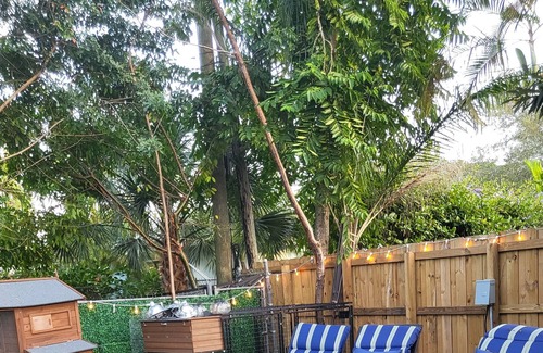 Croissant Park Haus | Hang Out By The Pool- & Nur 10 Meilen vom Strand entfernt!