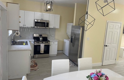 Coral Harbour Eigentumswohnung | Hapiness Falls at Gippy's Ranch Nassau, Bahamas. 2 Bed 2.5 Bath Condo
