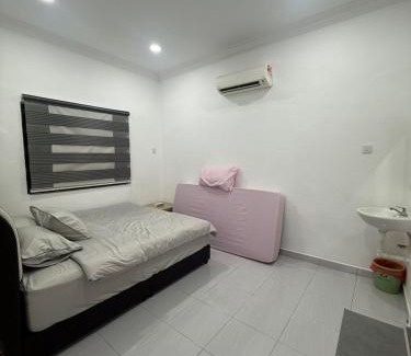 Nibong Tebal Villa | Happy Guest House Taman Cowin Nibong Tebal 开心民宿Taman Cowin高渊区