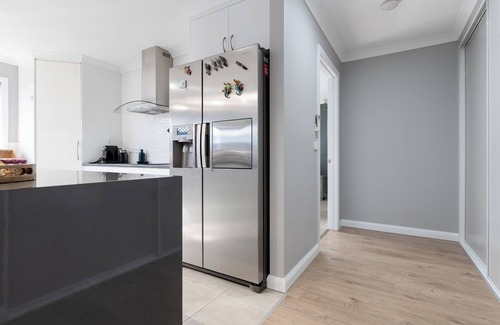 East Devonport Haus | Happy Tails Devonport